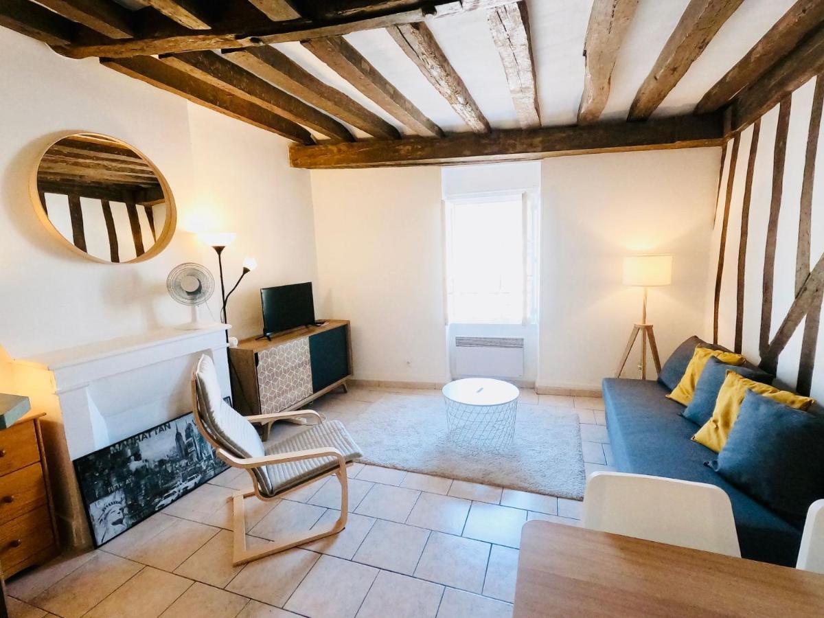 Suites Rive Gauche - FONTAINEBLEAU RUE GRANDE - Chez Alexis Exterior foto